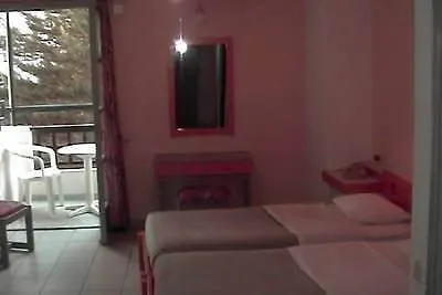 Agrabella Hotel
