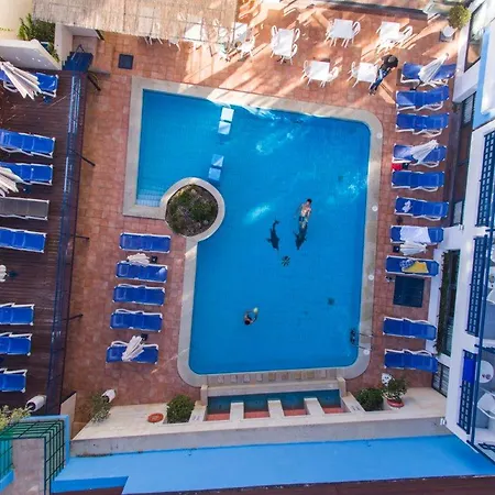 Agrabella Hotel 3*