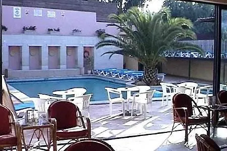 Agrabella Hotel