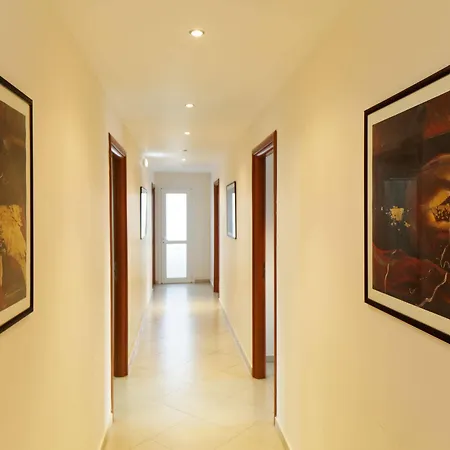 Agrabella Hotel Hersonissos (Crete)