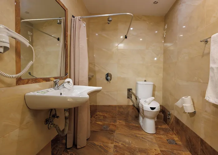 Hotel Agrabella - Adults Only 3*